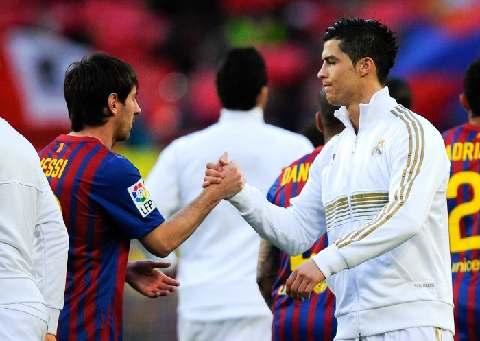 messi ronaldo handshake